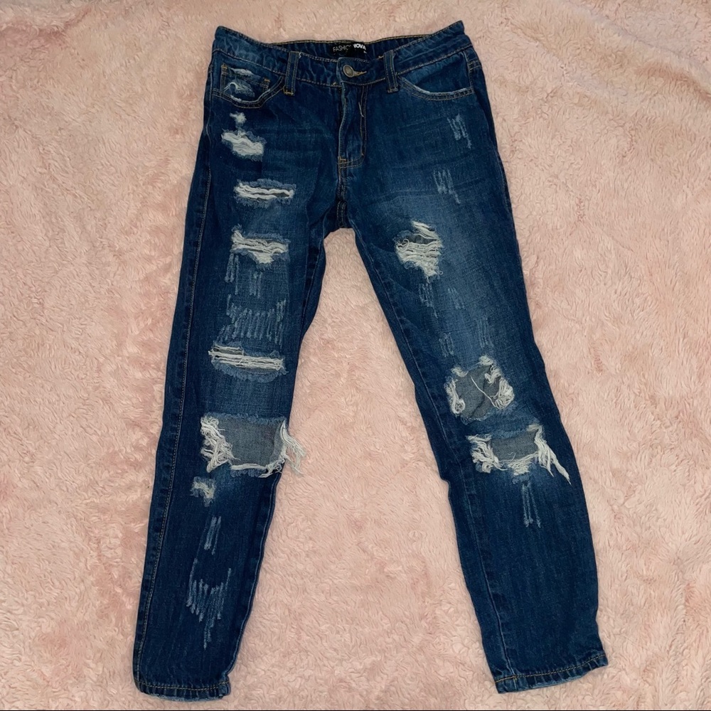 Ripped fashion nova mom jeans